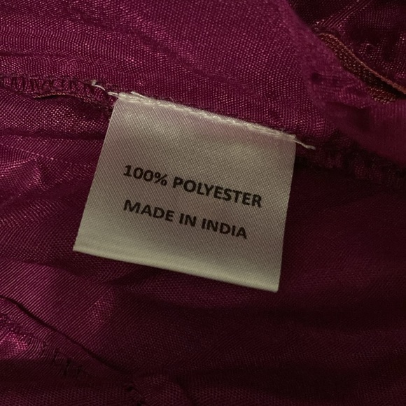 Sangria Foil Ruffled Pre-Stitched Saree WITH Blouse - Picture 7 of 13